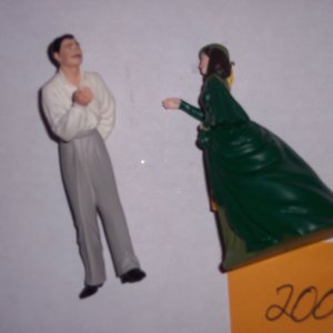 2000 Hallmark Scarlett & Rhett set of 2 ornaments